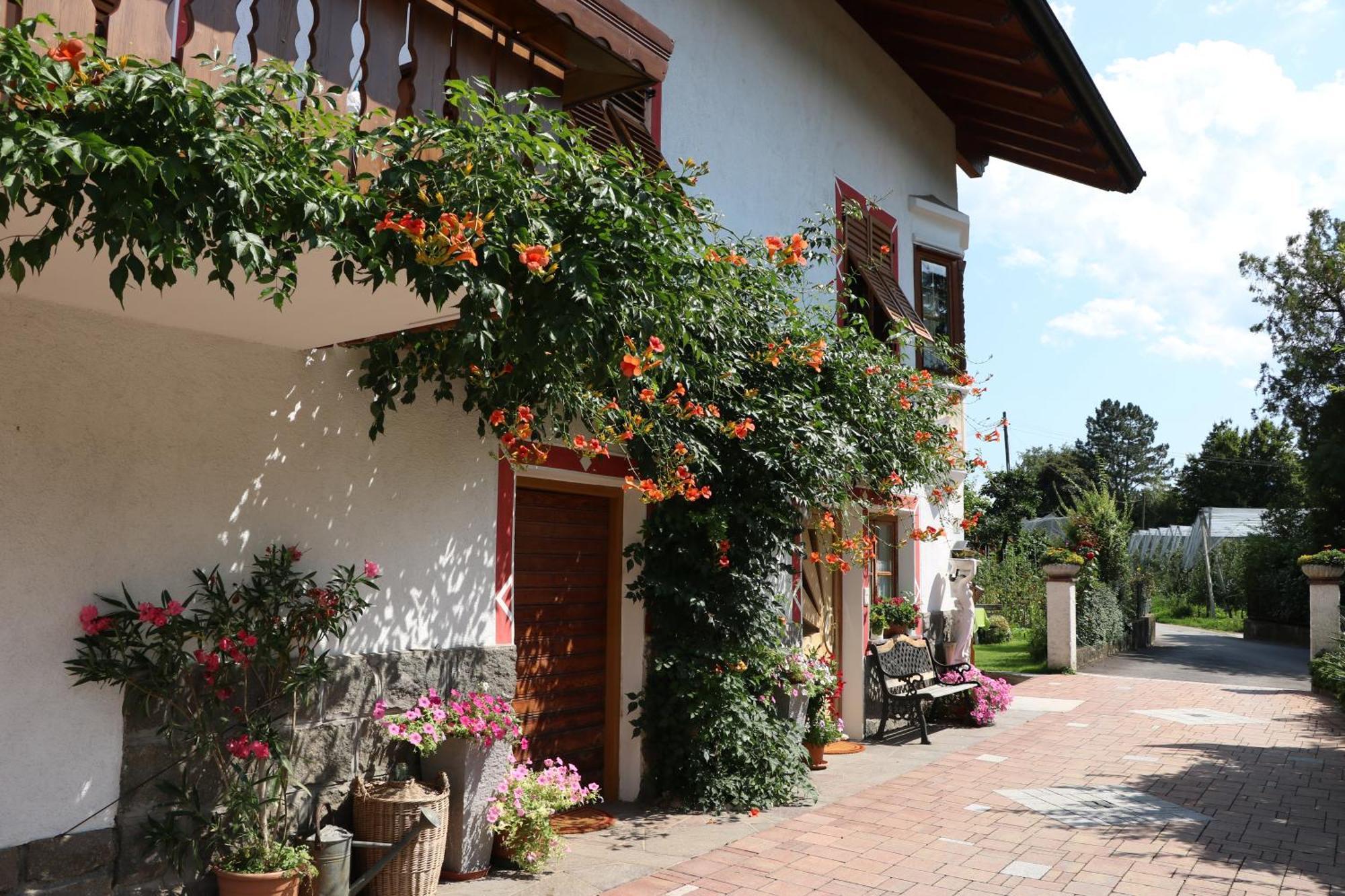 Villa Jägerheim Vilpian Exterior foto